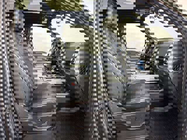 Certified 2019 Ford F150 Raptor w/ Equipment Group 802A Luxury image 8