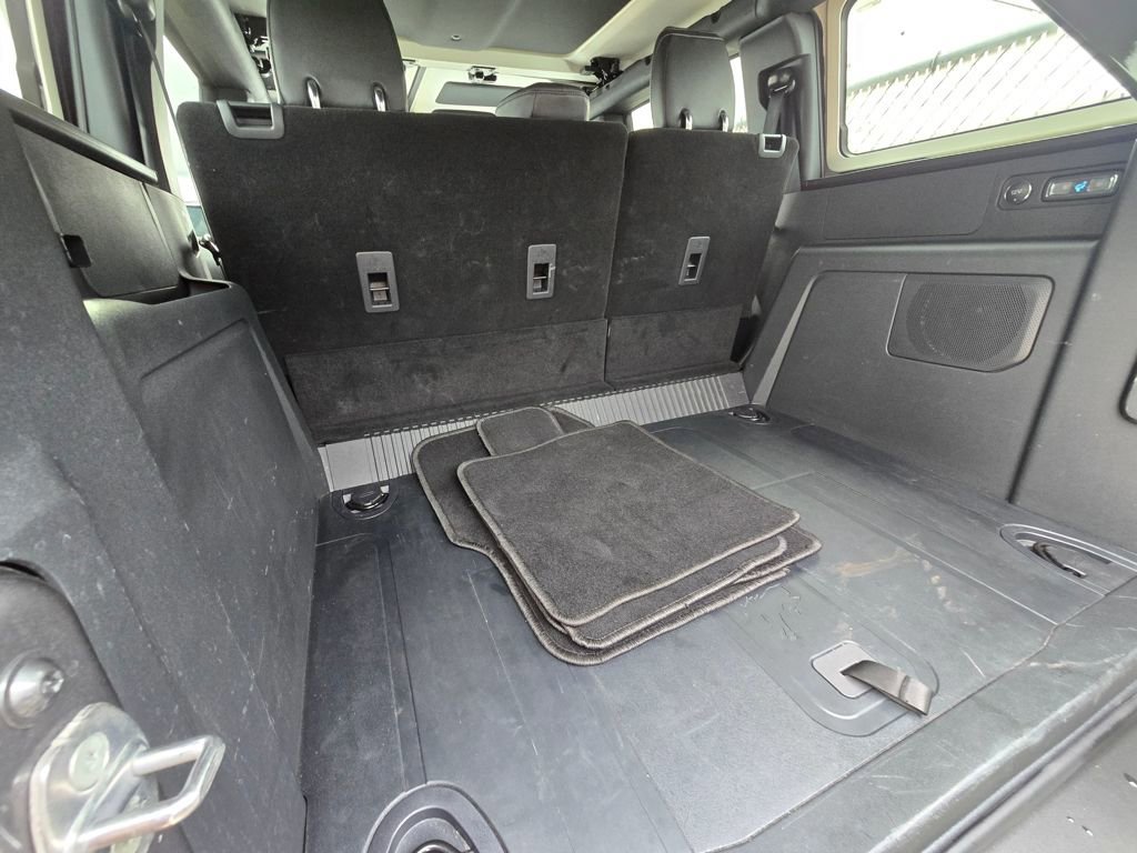 Certified 2025 Ford Bronco Badlands image 18