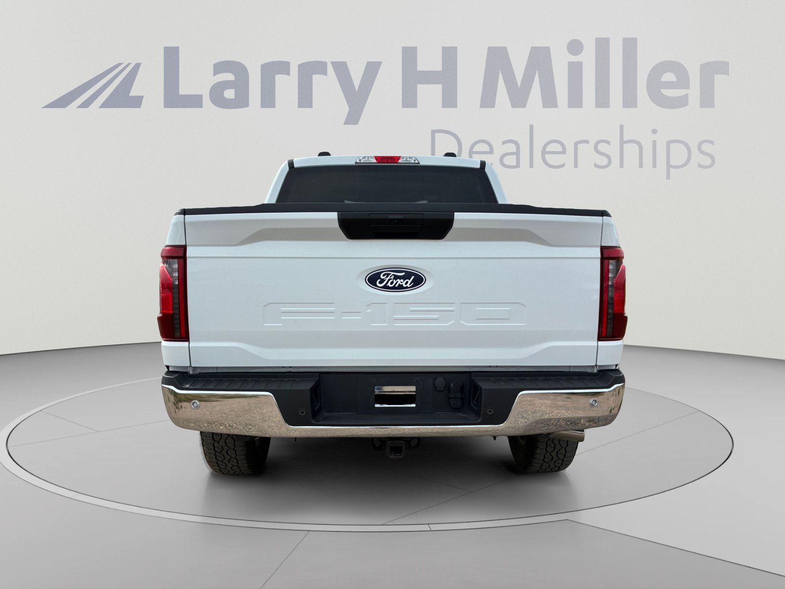 Certified 2025 Ford F150 XLT w/ Equipment Group 301A Standard AWD/4WD image 4