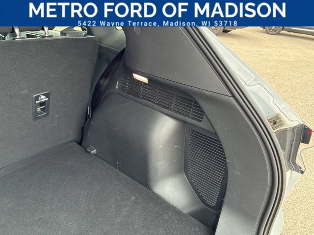 Certified 2020 Ford Escape SEL image 37