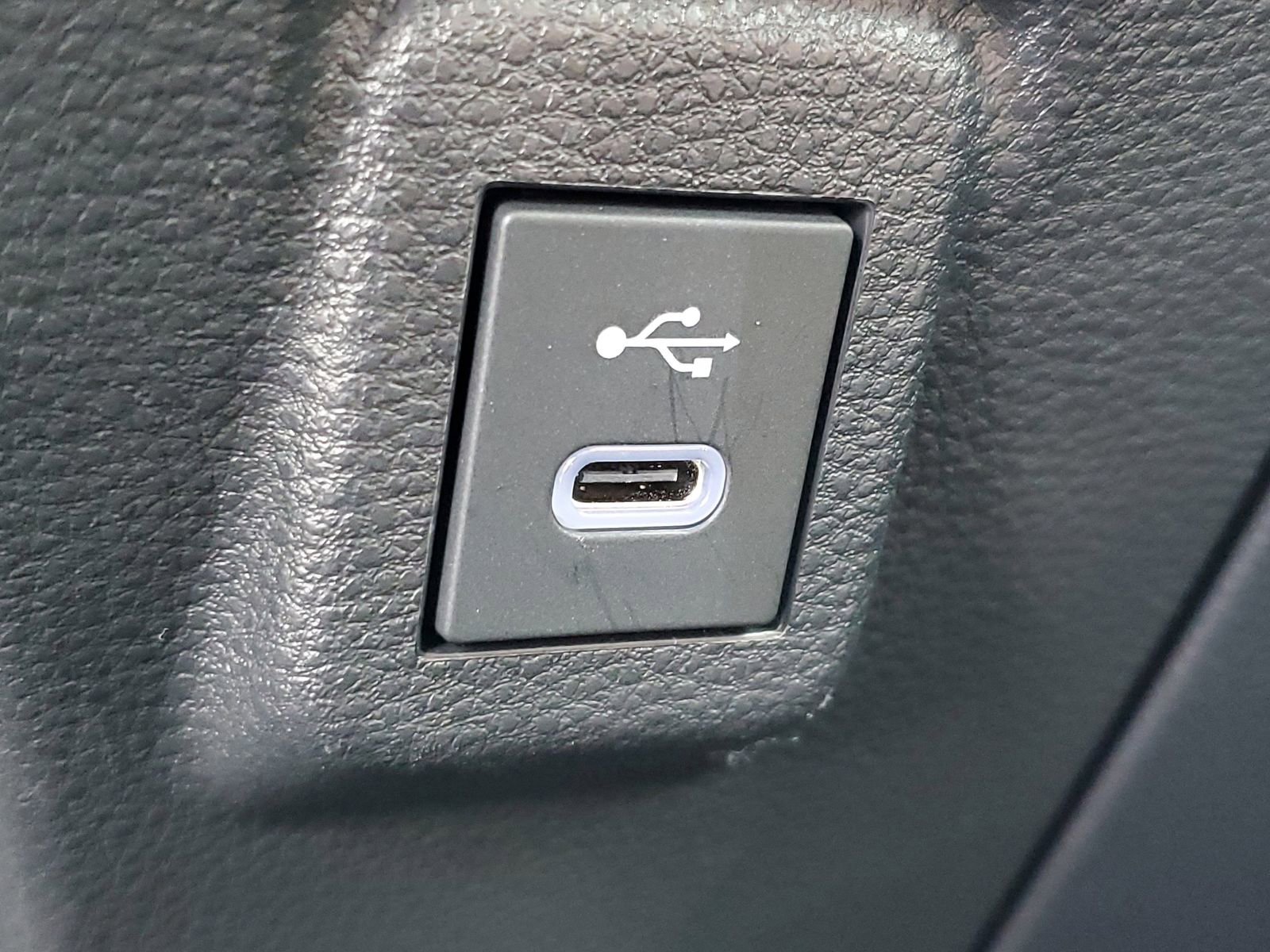 Used 2025 Toyota Corolla LE FWD image 25