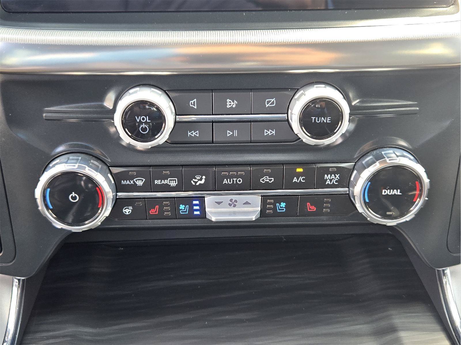 Certified 2024 Ford F150 Lariat AWD/4WD image 25
