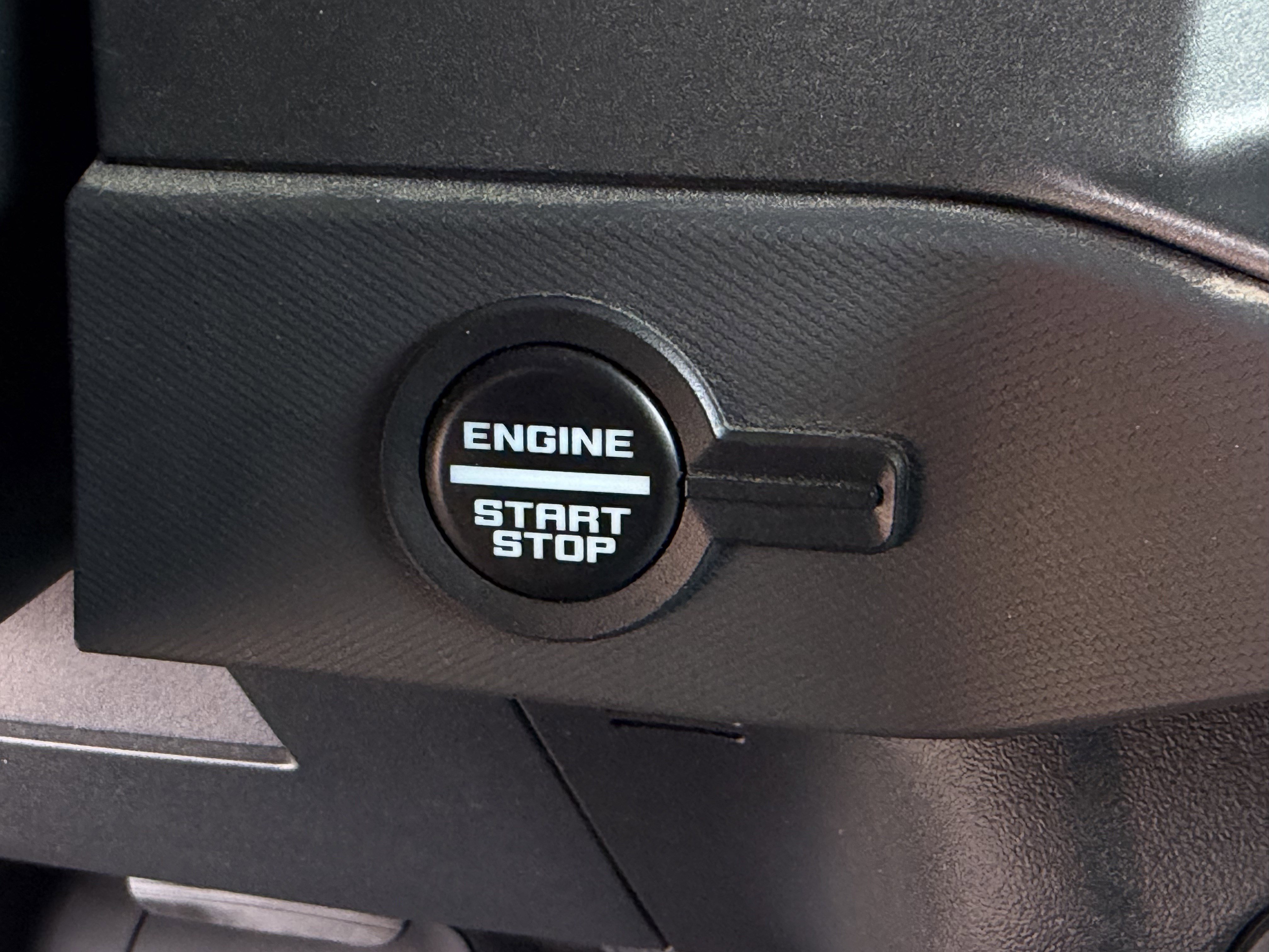 Certified 2024 Ford Bronco Badlands w/ Sasquatch Package AWD/4WD image 23