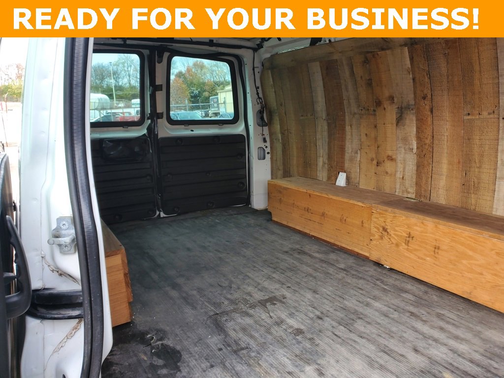 Used 2018 GMC Savana 2500 Work Van w/ Driver Convenience Package image 7