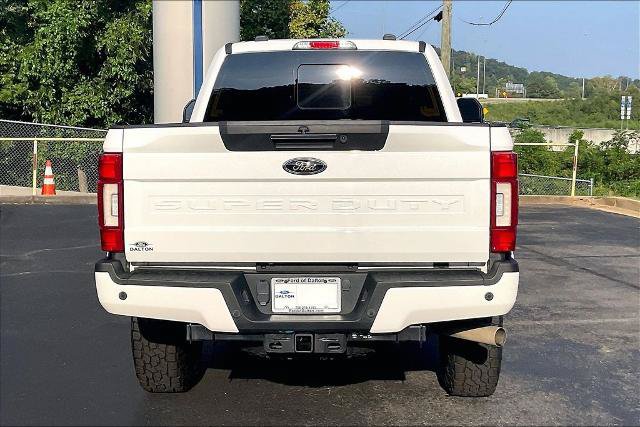 Certified 2022 Ford F350 Lariat w/ Tremor Off-Road Package AWD/4WD image 4