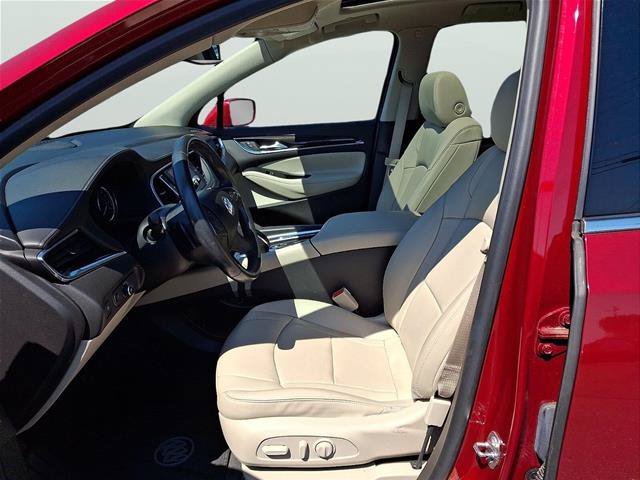 Used 2020 Buick Enclave Essence w/ Sound and Sites Package AWD/4WD image 12