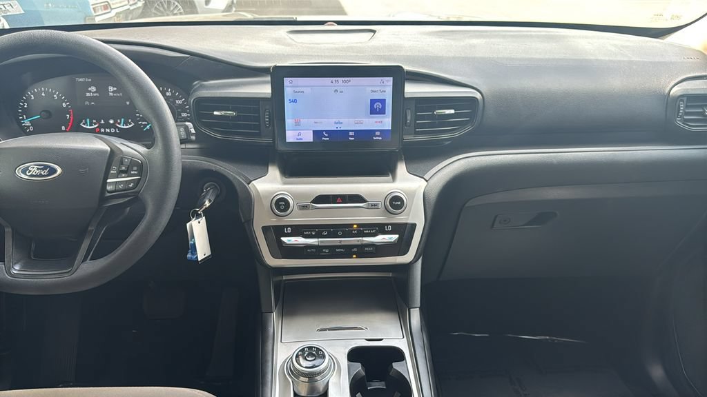 Certified 2021 Ford Explorer 2WD image 9