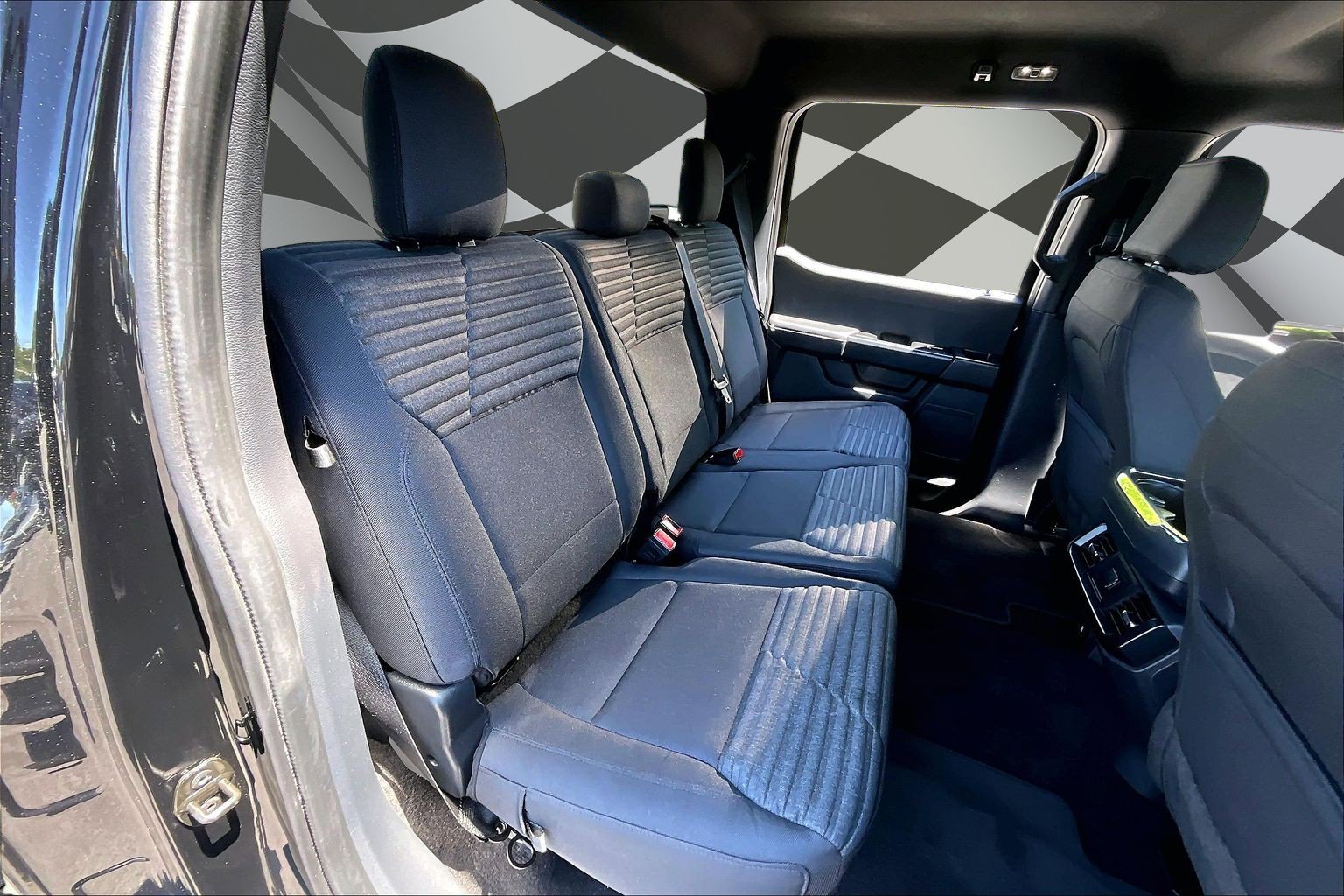 Certified 2022 Ford F150 XL w/ STX Appearance Package AWD/4WD image 27