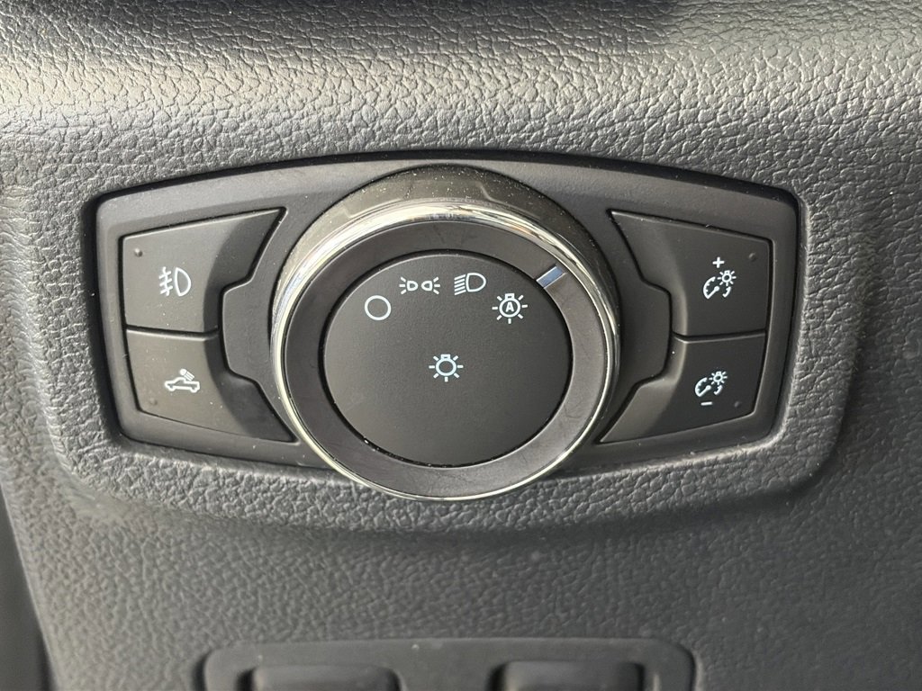 Certified 2022 Ford F350 Platinum w/ FX4 Off-Road Package image 25