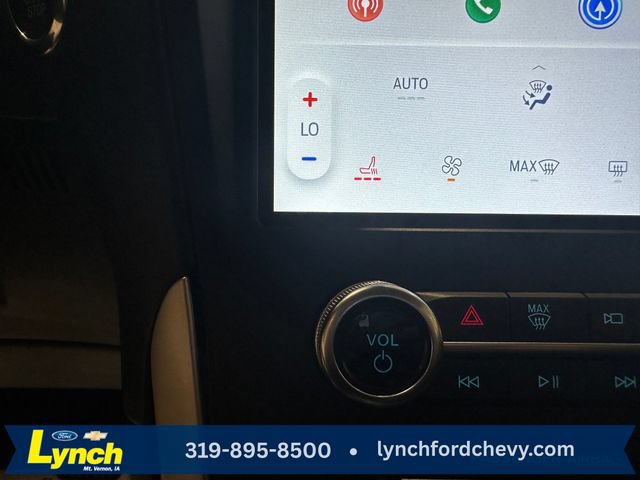 Certified 2024 Ford Edge SEL w/ Convenience Package AWD/4WD image 15