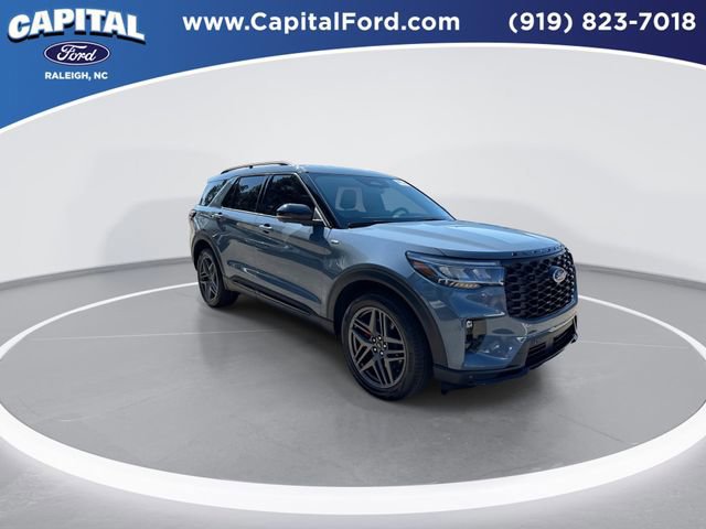 Certified 2025 Ford Explorer ST-Line w/ Premium Package image 8