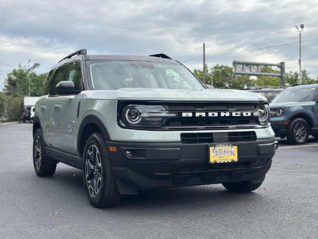 Certified 2024 Ford Bronco Sport Outer Banks w/ Tech Package AWD/4WD image 47