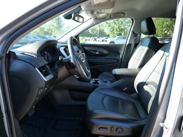 Used 2023 GMC Terrain SLT AWD/4WD image 9