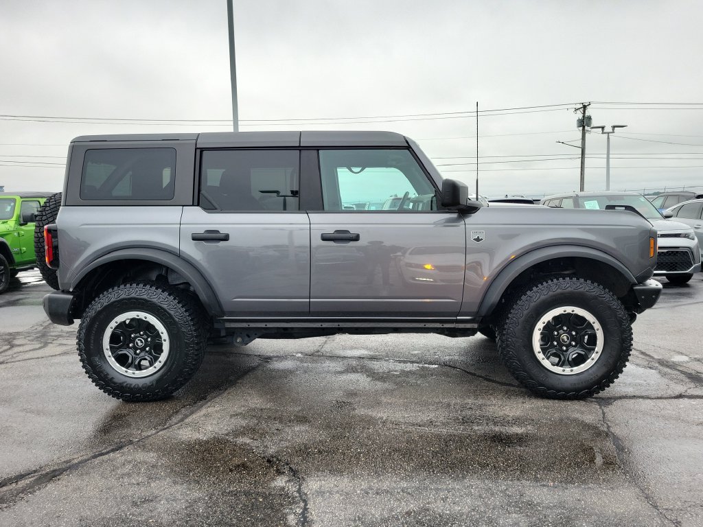 Certified 2023 Ford Bronco Big Bend w/ Sasquatch Package AWD/4WD image 3