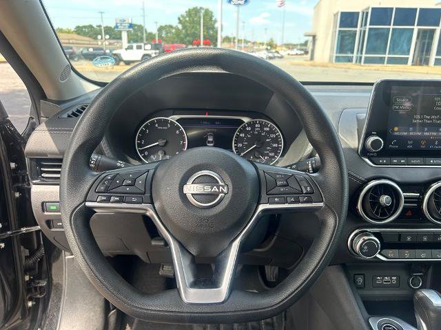 Used 2024 Nissan Sentra SV FWD image 19