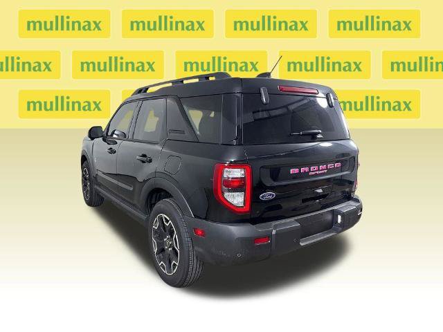Certified 2025 Ford Bronco Sport Outer Banks w/ Outer Banks Tech Package+ AWD/4WD image 16