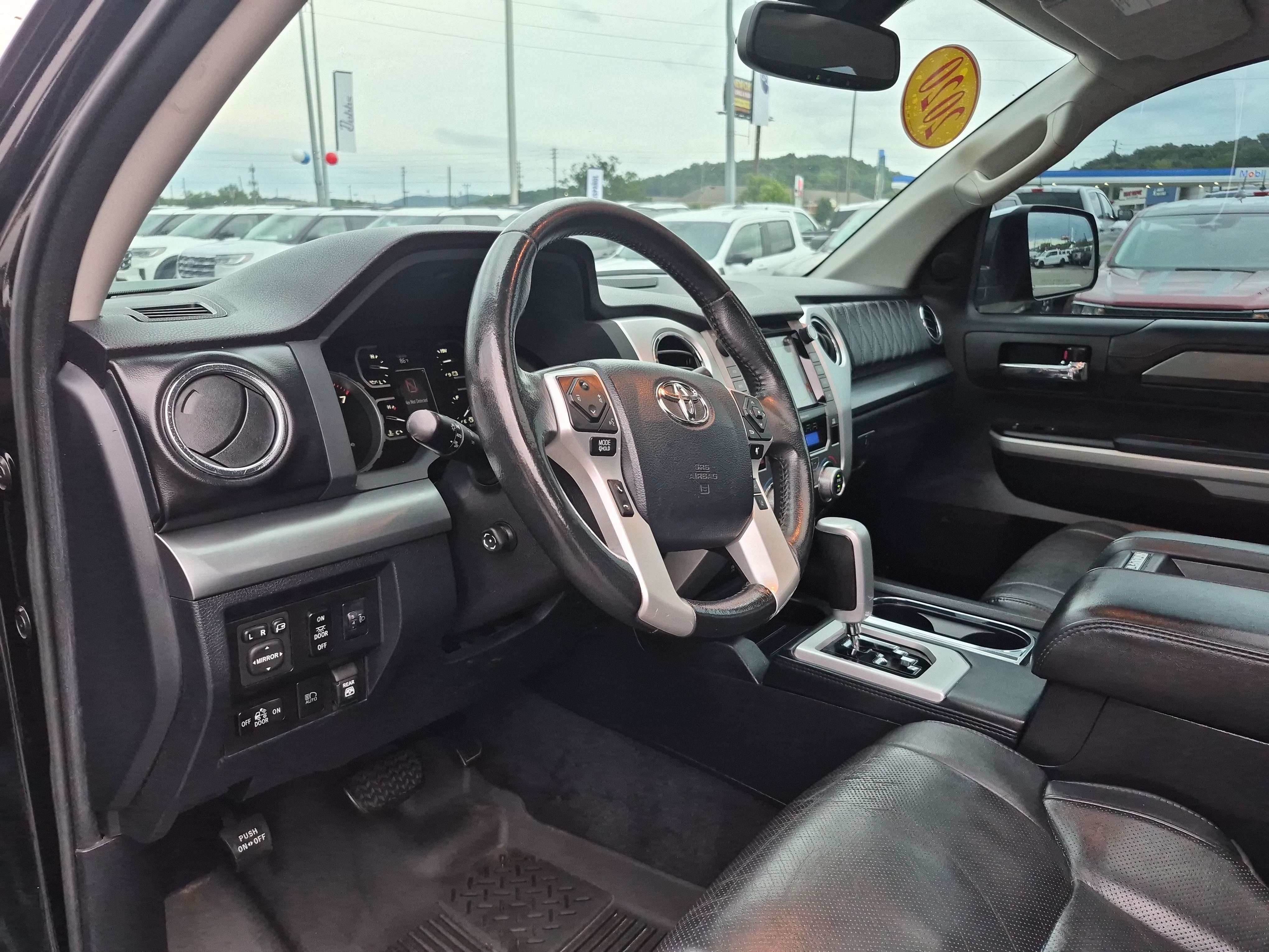 Used 2020 Toyota Tundra Platinum AWD/4WD image 16
