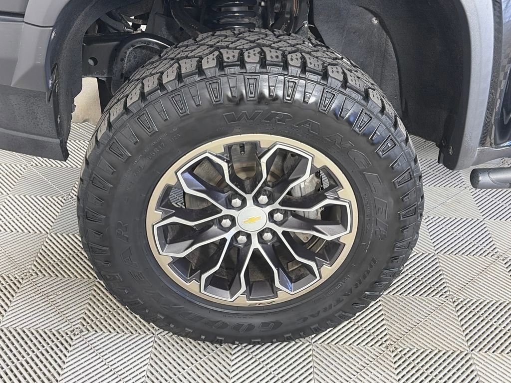 Used 2018 Chevrolet Colorado ZR2 image 8