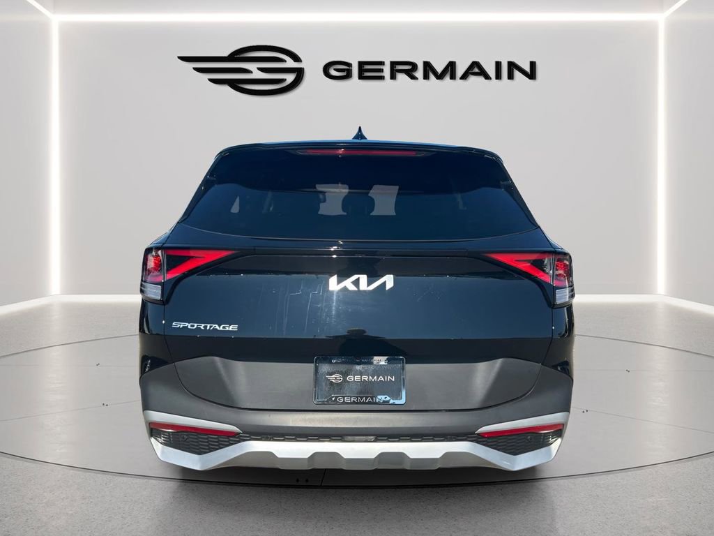 Used 2024 Kia Sportage EX image 7