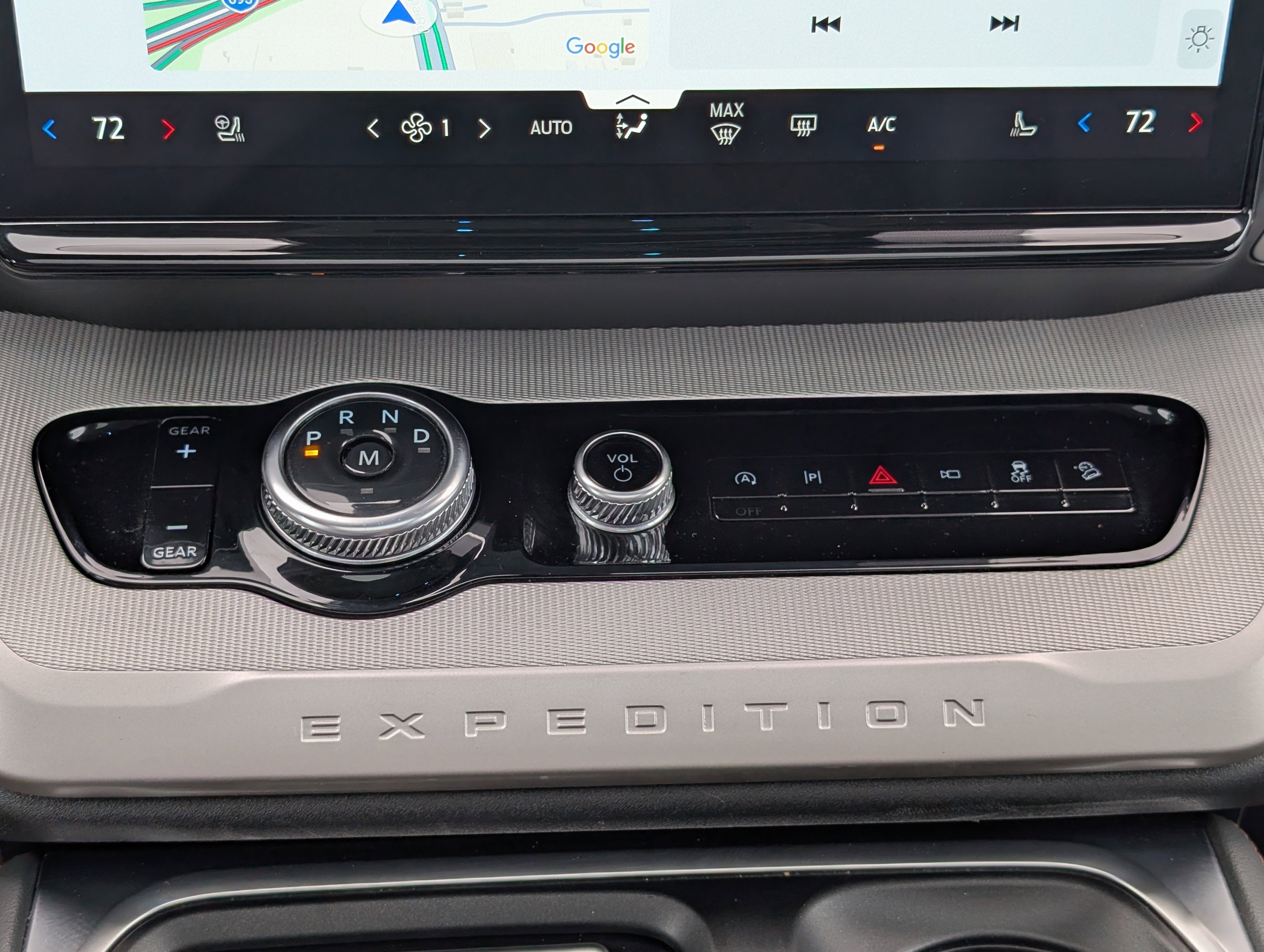 Certified 2025 Ford Expedition Active AWD/4WD image 34
