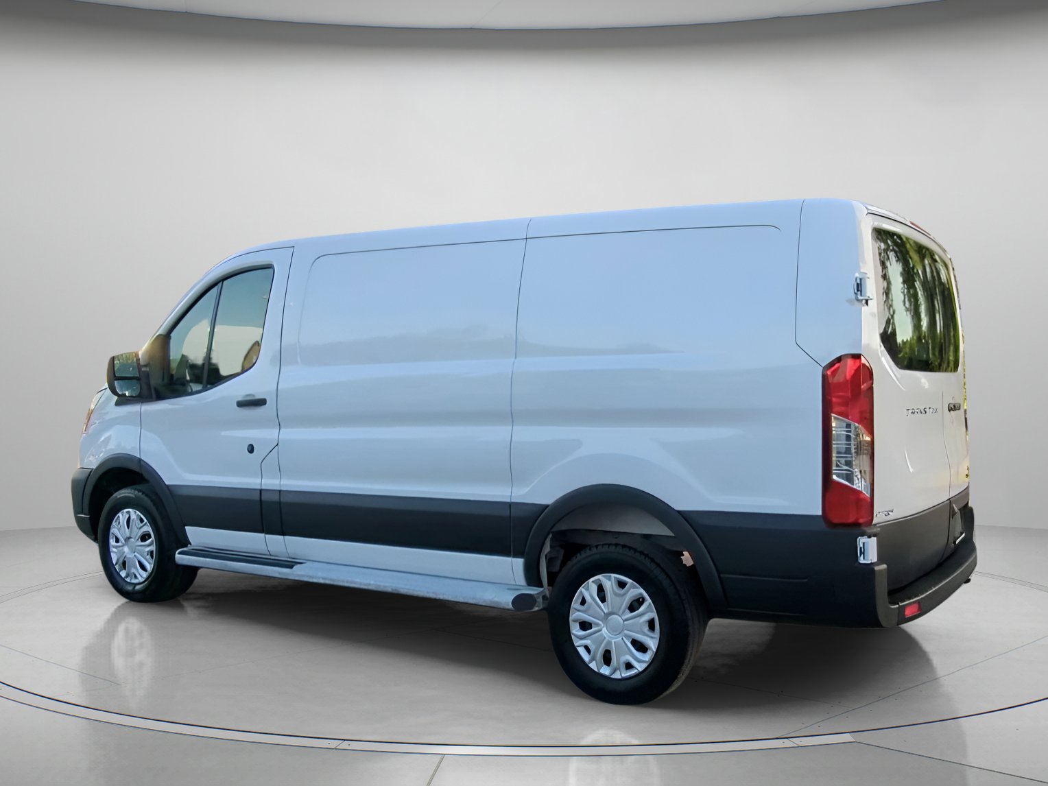 Certified 2025 Ford Transit 250 Low Roof w/ Exterior Upgrade Package RWD image 19