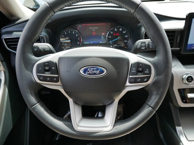 Certified 2023 Ford Explorer XLT w/ Equipment Group 202A AWD/4WD image 19