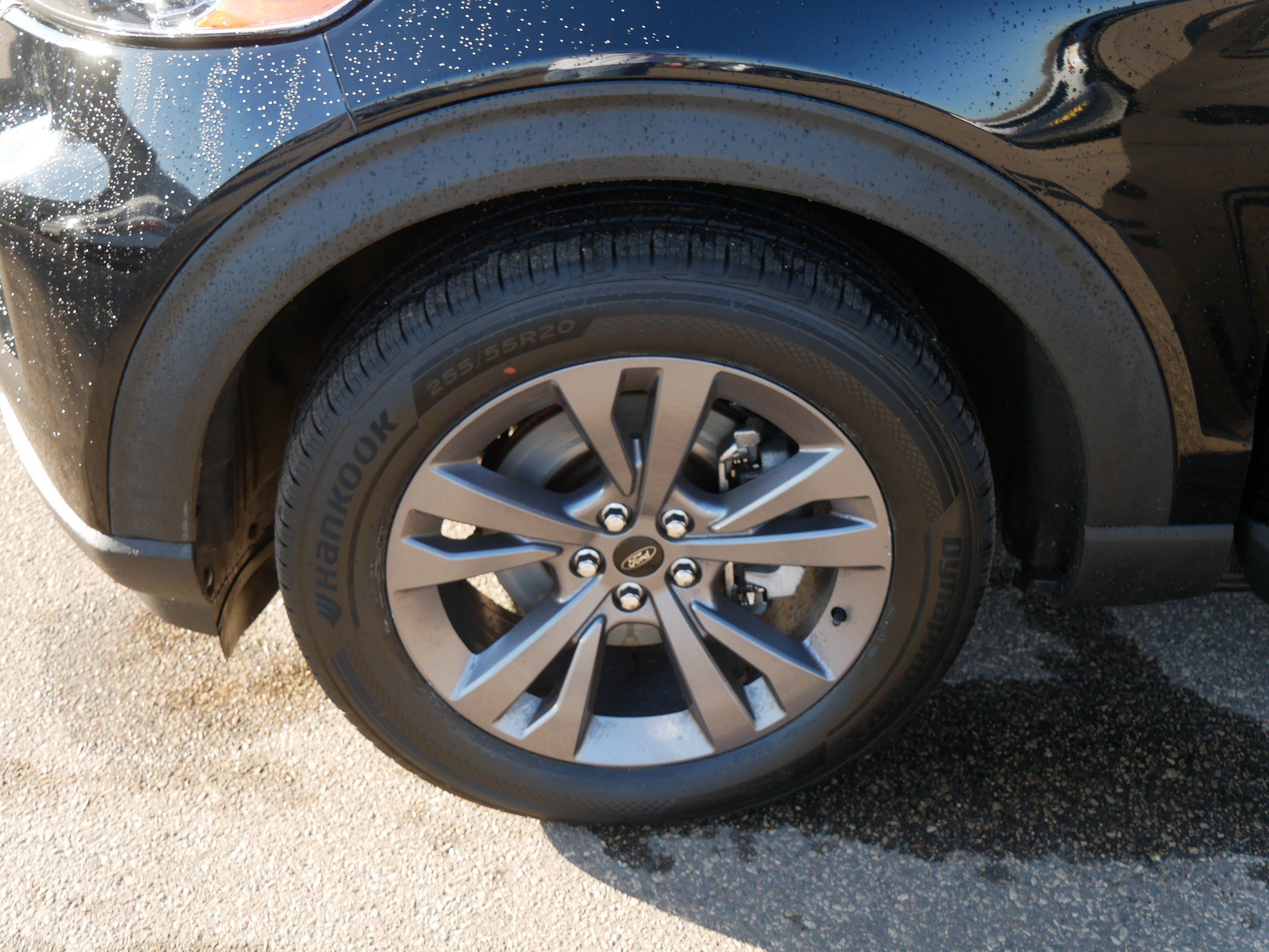 Certified 2022 Ford Explorer XLT w/ Equipment Group 202A image 15