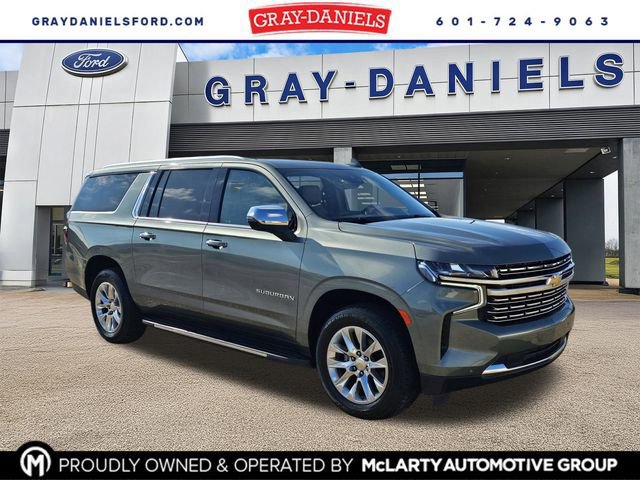 Used 2023 Chevrolet Suburban Premier image 6