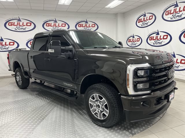 Certified 2024 Ford F250 Lariat w/ Black Appearance Package
