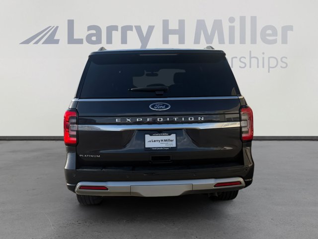 Certified 2024 Ford Expedition Platinum AWD/4WD image 4