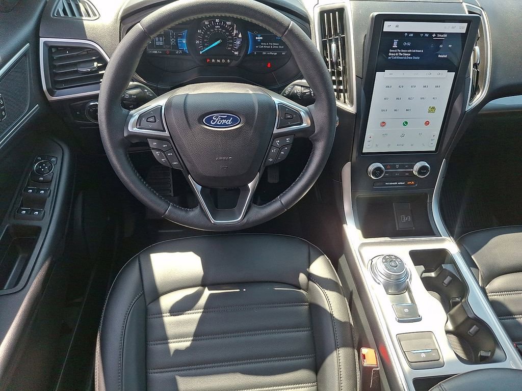 Certified 2023 Ford Edge SEL w/ Convenience Package AWD/4WD image 11