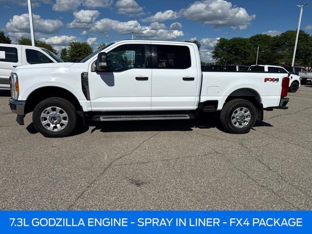 Certified 2023 Ford F250 XLT w/ FX4 Off-Road Package AWD/4WD image 3