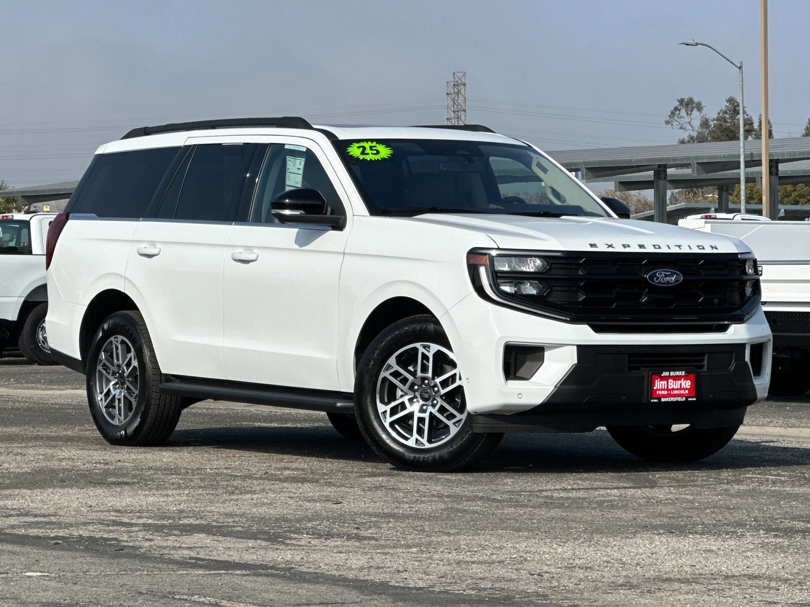 Certified 2025 Ford Expedition Active image 8