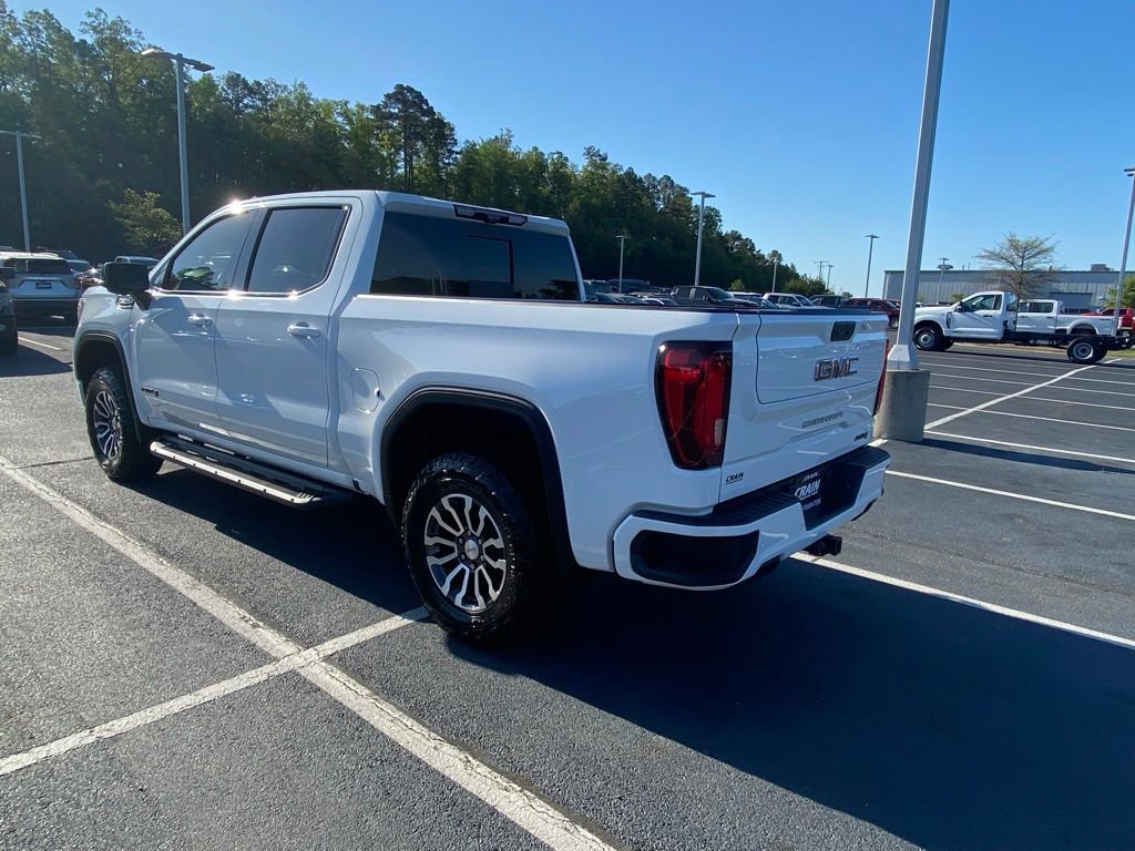 Used 2020 GMC Sierra 1500 AT4 w/ AT4 Premium Package AWD/4WD image 3