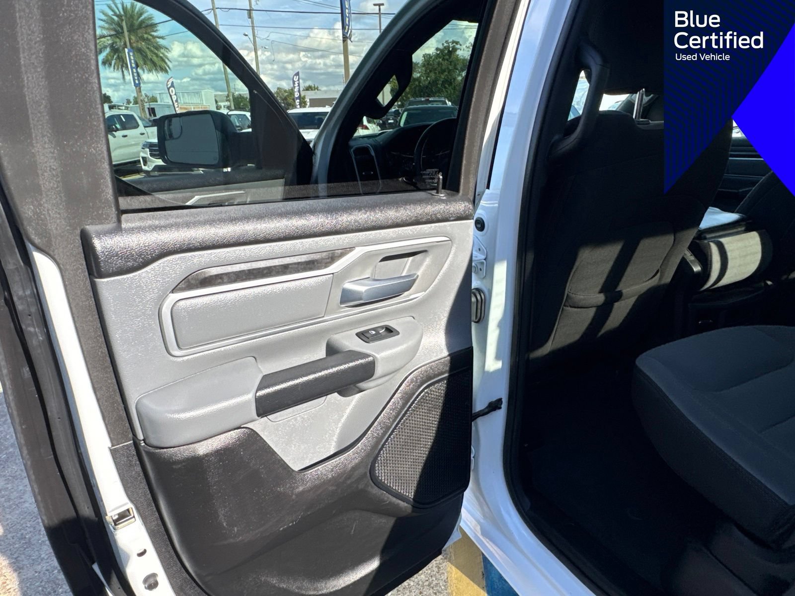 Used 2022 RAM 1500 Big Horn AWD/4WD image 23