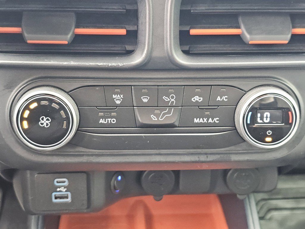 Certified 2022 Ford Maverick XLT w/ Equipment Group 300A Standard image 20