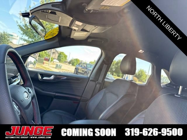 Certified 2023 Ford Escape ST-Line w/ Tech Pack #1 AWD/4WD image 7
