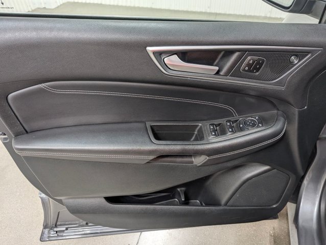 Certified 2023 Ford Edge Titanium w/ Equipment Group 301A AWD/4WD image 12