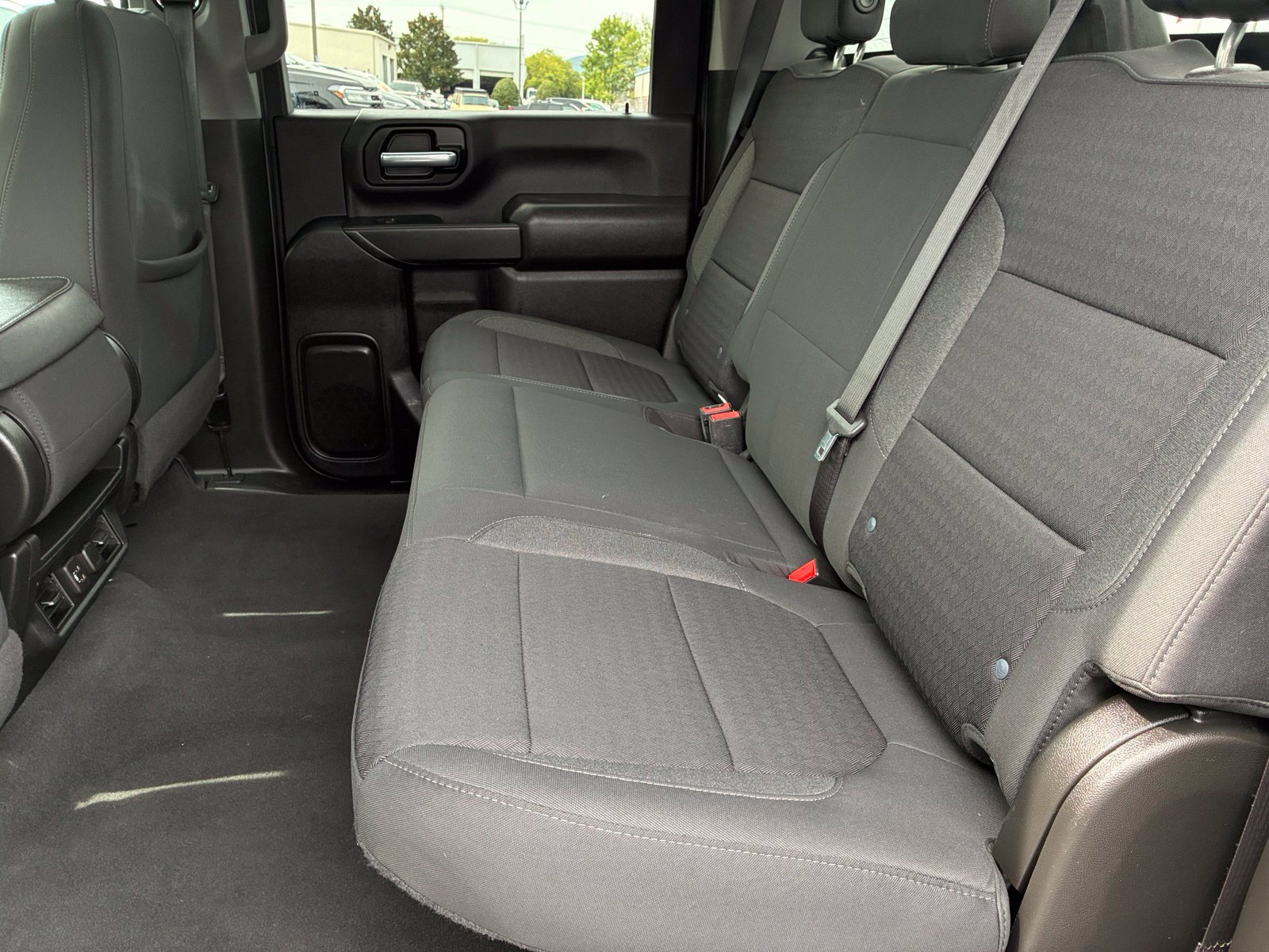 Used 2023 Chevrolet Silverado 2500 LT w/ Convenience Package AWD/4WD image 15