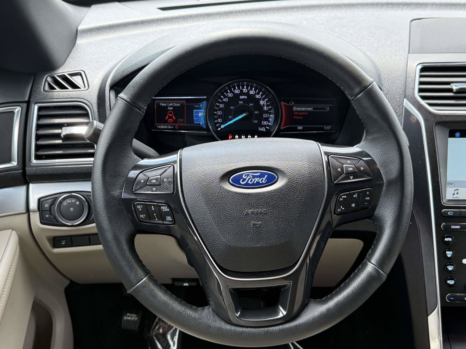 Certified 2018 Ford Explorer Limited w/ Equipment Group 301A AWD/4WD image 19