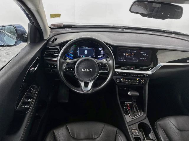 Used 2022 Kia Niro EX Premium FWD image 24