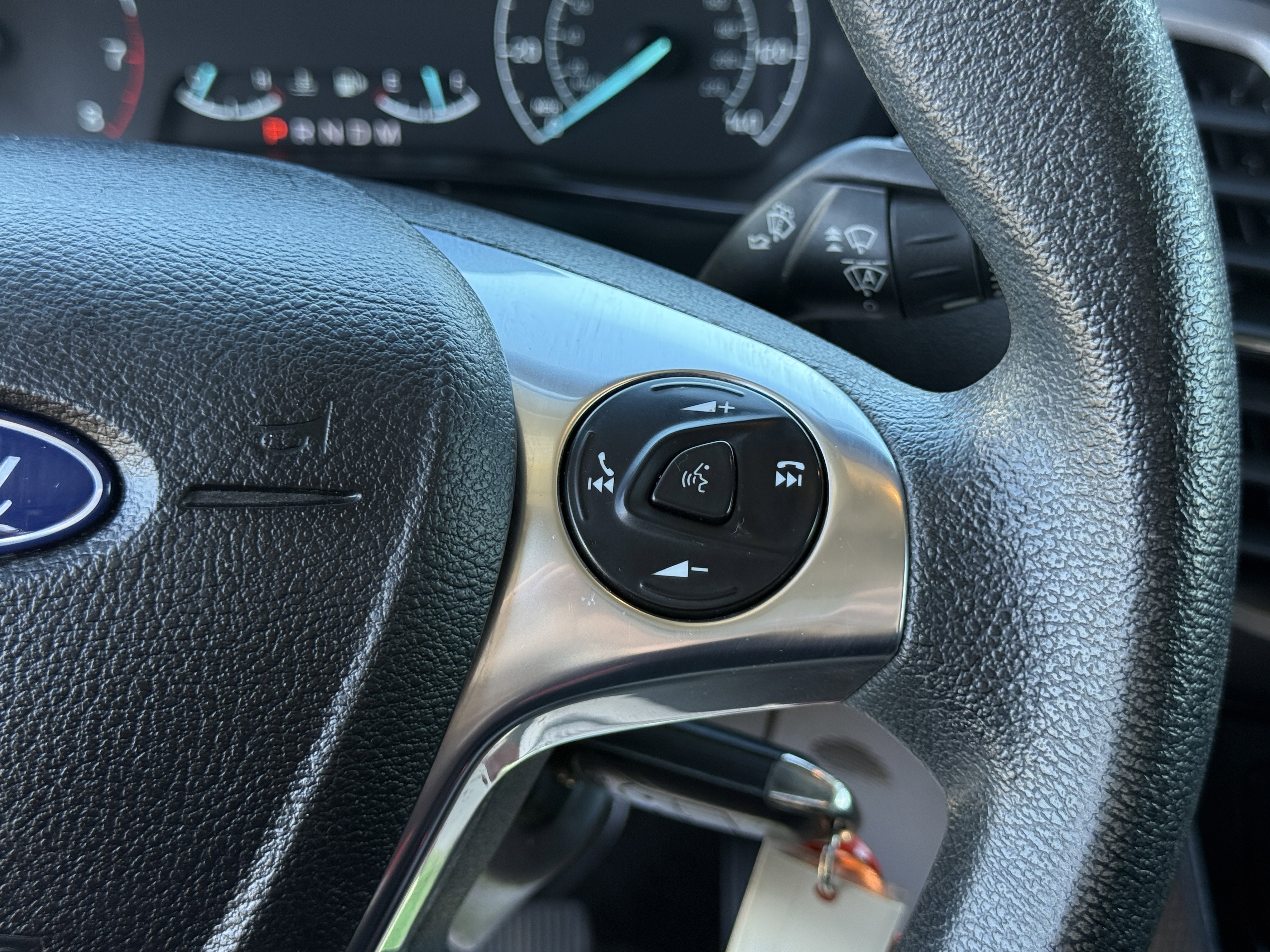 Certified 2020 Ford Transit Connect XL image 23