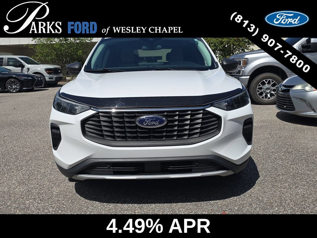 Certified 2023 Ford Escape Active w/ Tech Pack #1 FWD image 3