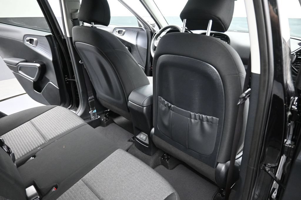 Used 2023 Kia Soul EX FWD image 10