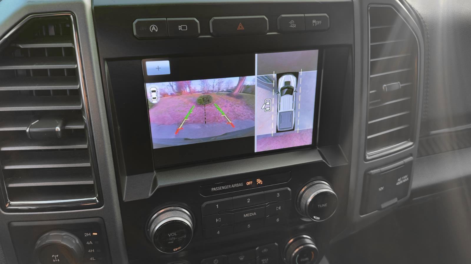 Certified 2020 Ford F150 Raptor w/ Equipment Group 802A Luxury image 22