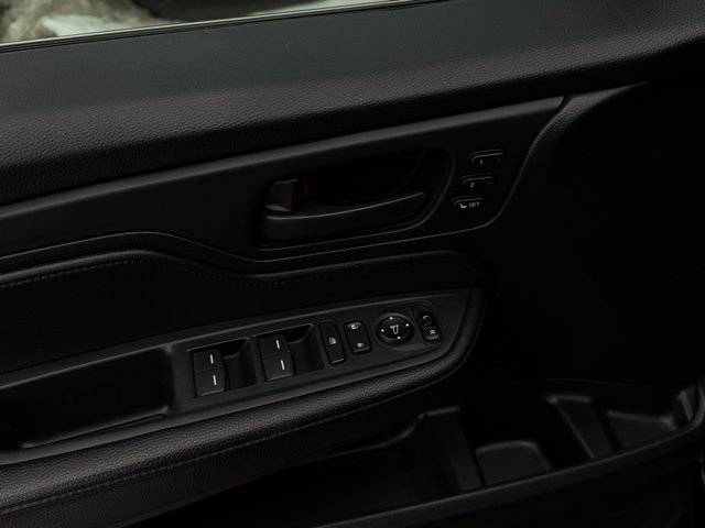 Used 2024 Honda Odyssey Sport image 24