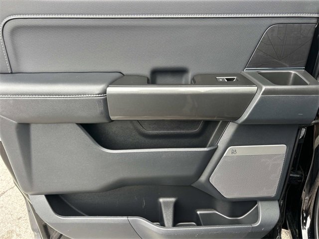 Certified 2022 Ford F150 XLT w/ Equipment Group 302A High image 18