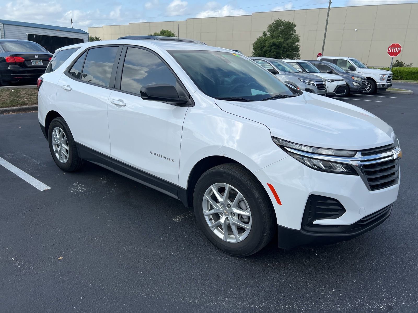 Used 2024 Chevrolet Equinox LS image 11