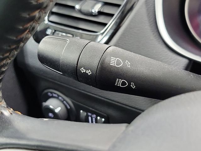 Used 2020 Jeep Compass Limited image 15