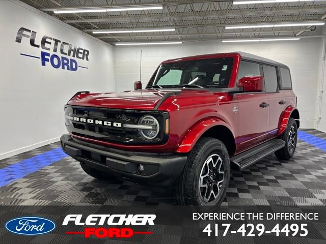 Certified 2026 Ford Bronco Outer Banks AWD/4WD image 1